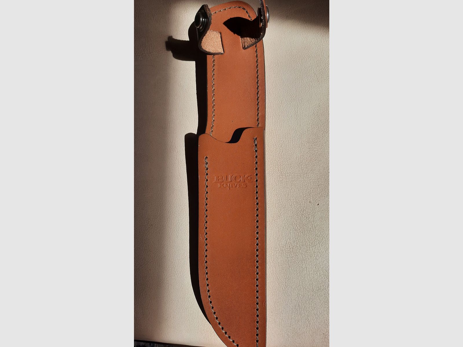 Couteau de collection limité Buck pour le 100e anniversaire de la société Buck USA