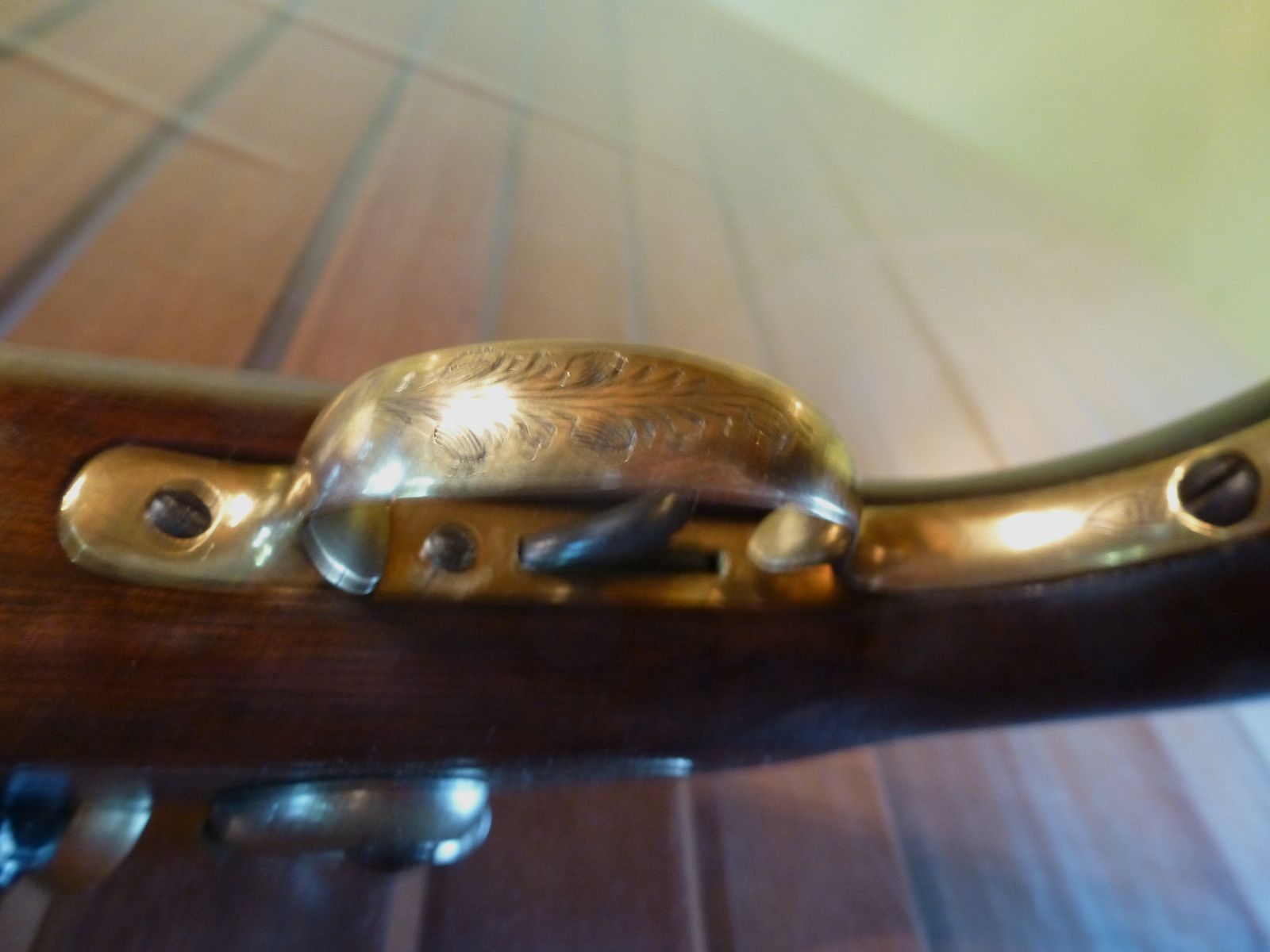 Bounty pistol percussion by Petersoli