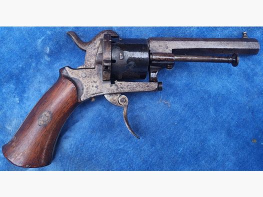 Revolver a spillo antico 8 mm (senza licenza)