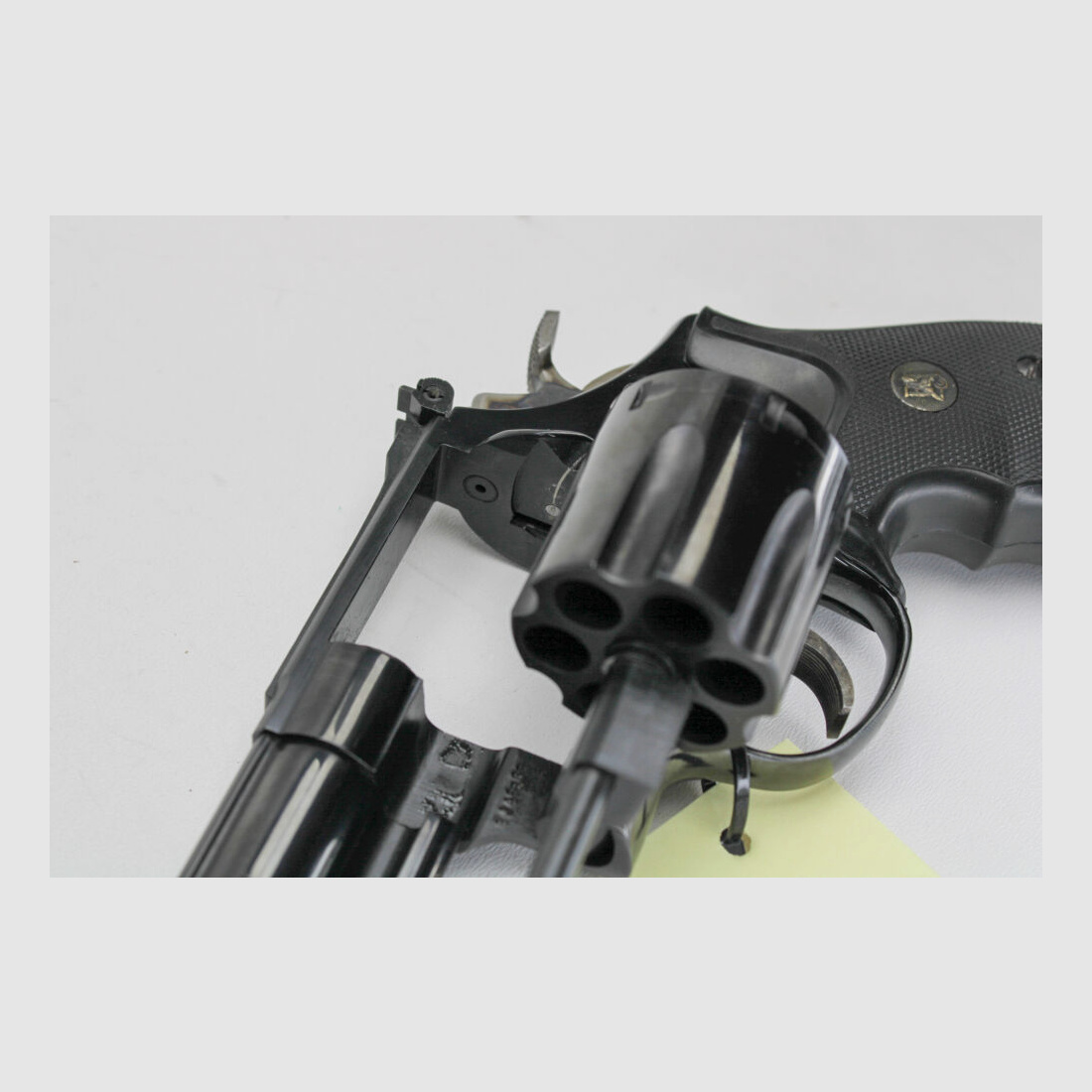 Revolver S&W Smith & Wesson Mod 29-5 Cal. .44Rem Mag 4" cañón Bianchi holster .44RemMag