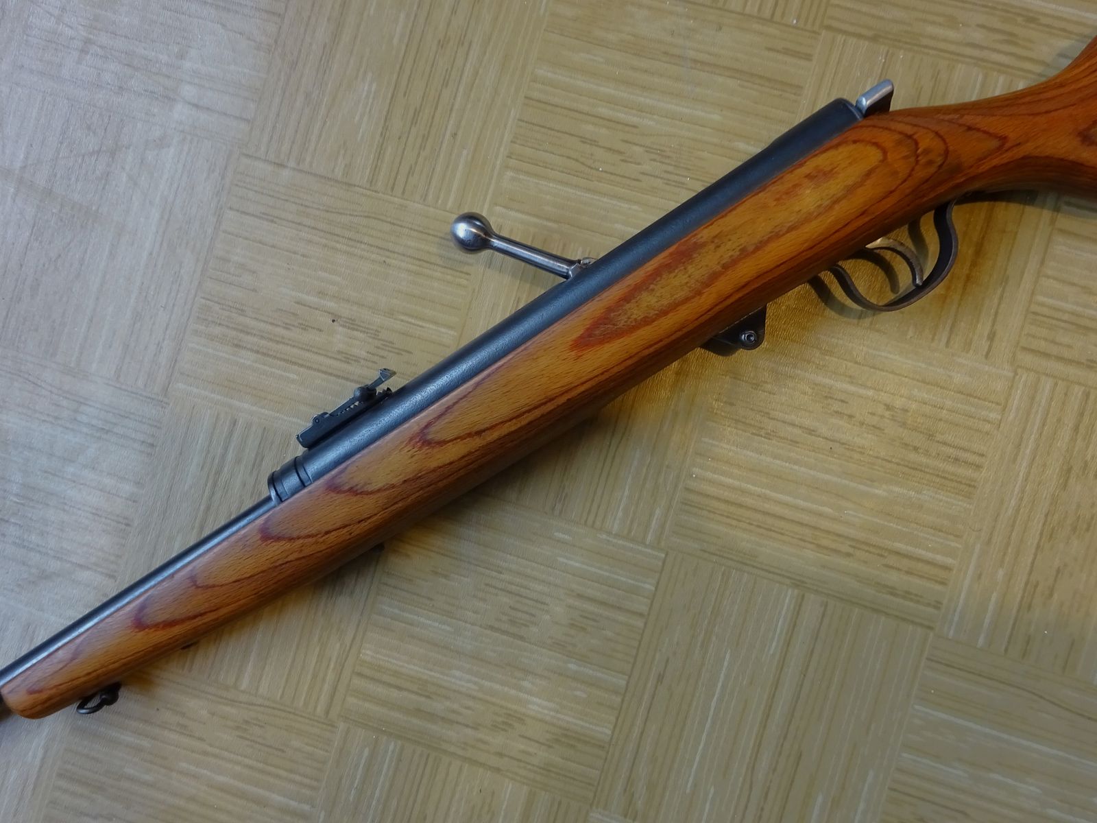 Fusil à air DDR Haenel 49a de 1957 révisé et entretenu.