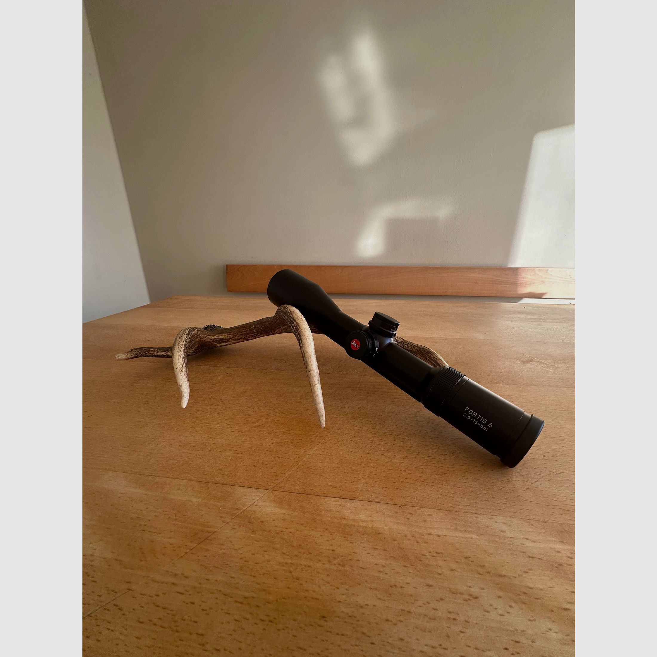 Leica Fortis 2.5-15x56 con BDC