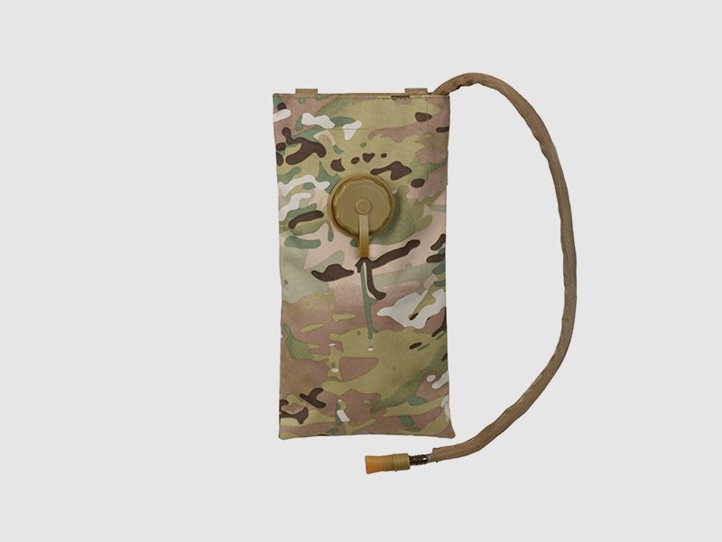 MOLLE Hydration Carrier w/ 3L Bladder - Multicamo [8FIELDS]