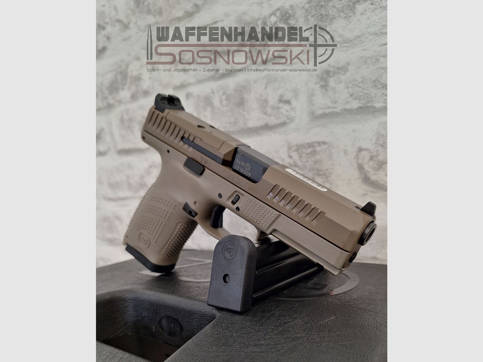 Pistole CZ P-10 C OR FDE 9mm Luger 