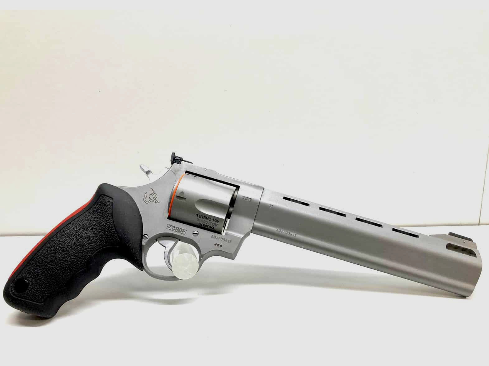 TAURUS Raging Bull | .454 Casull