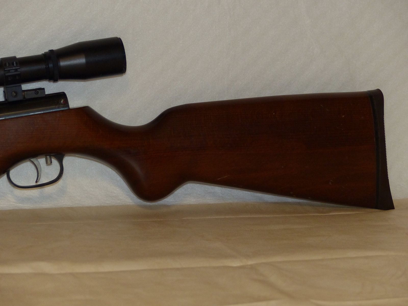 Rifle de aire comprimido Weihrauch Mod. HW 35 con F, seguro y mira telescópica vintage