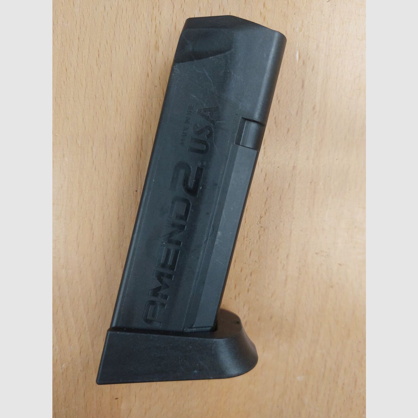 AMEND 2 Glock, M19