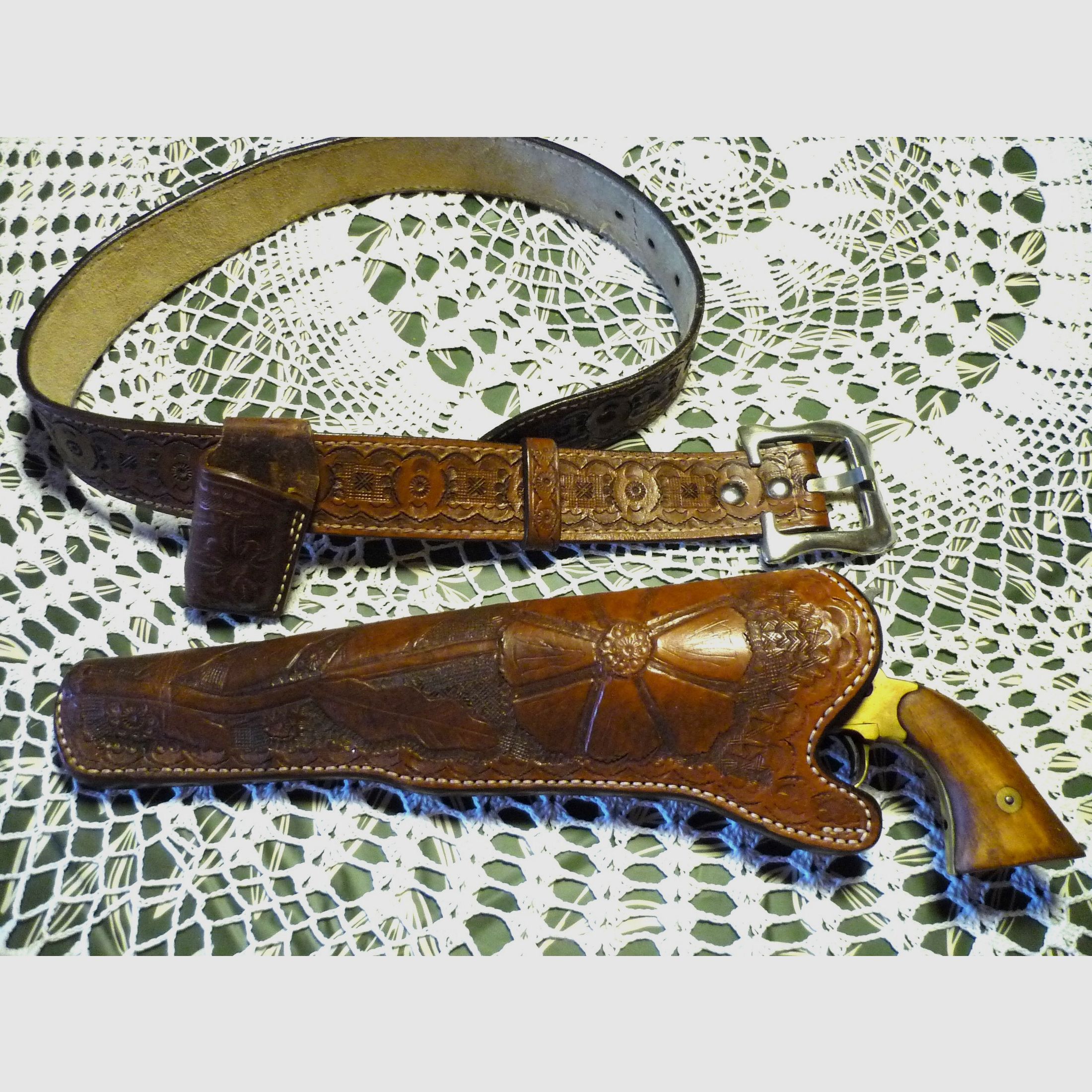 HKDesign - Westerse Holster + Gurt voor Colt Walker, Set zoals afgebeeld voor een anderszins meestal benadeelde, linkshandige.