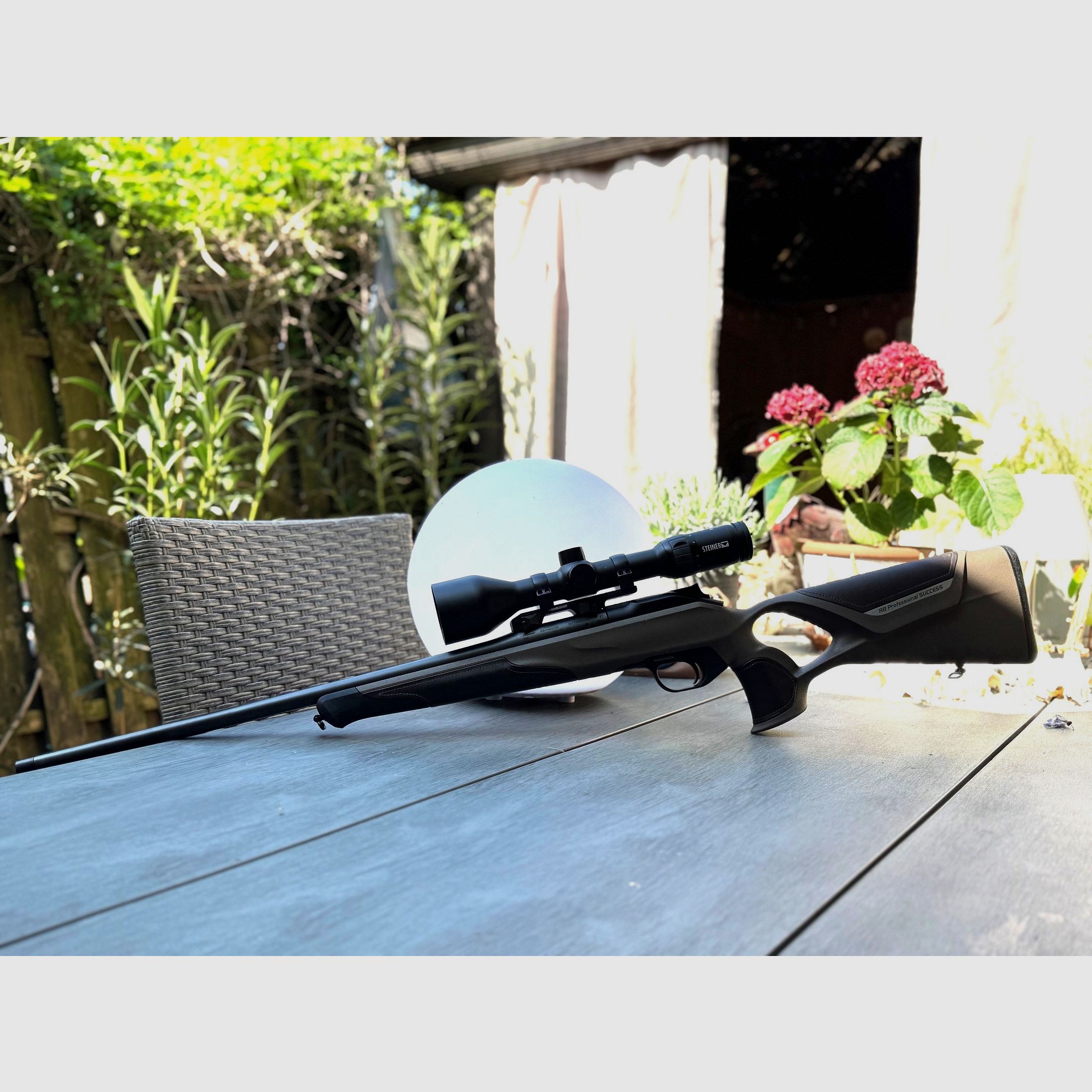 Blaser R8 Professional Success Ultimate Leather W ZESTAWIE. Obiektyw Steiner RANGER 6 (3-18 x 56mm)