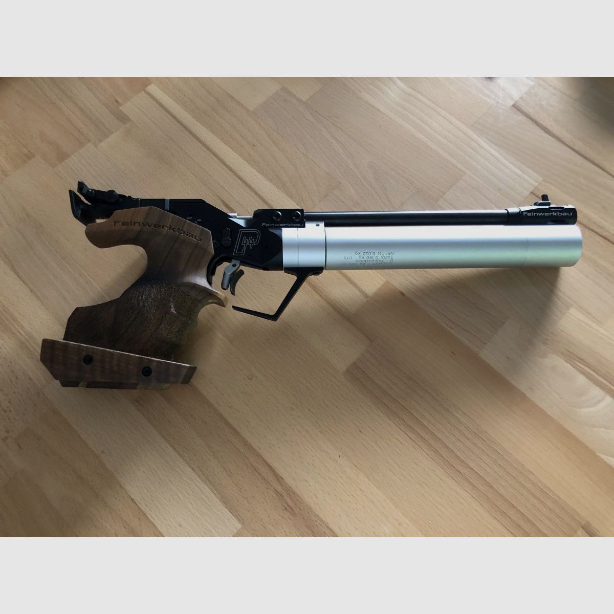 Air pistol Feinwerkbau P44