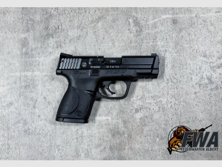 Smith&Wesson M&P9c cal. 9 mm P.A.K.