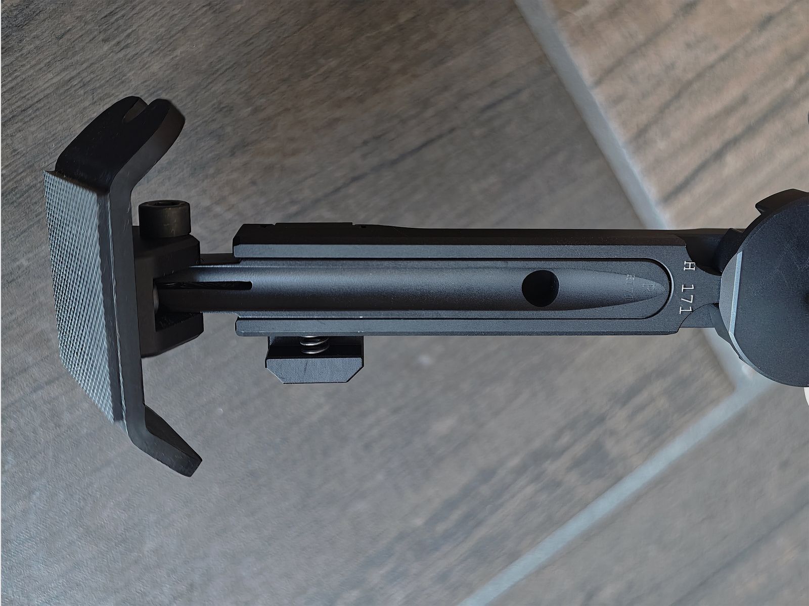 Fortmeier Zweibein 171H 6H Spezialumbau (gekürzt) um ~20mm + ARCA Rail Adapter & Picantiny Adapter. Neuwertig!