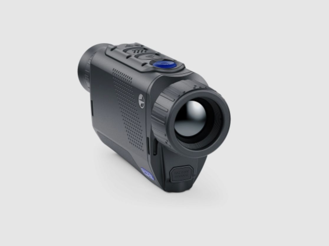 PULSAR thermal imaging device Axion XQ30 Pro 384x288 pixels @ 17 µm NETD <25 mK
