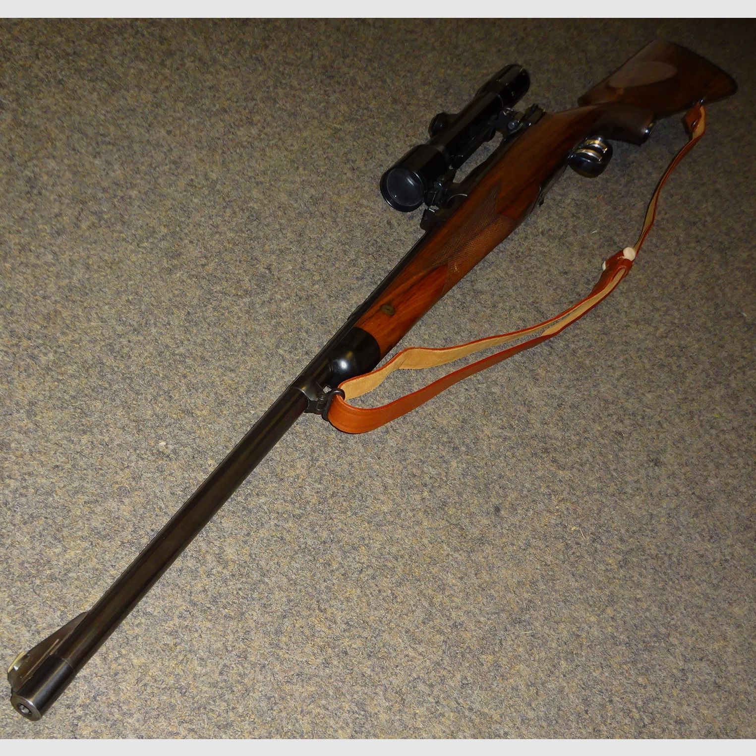 Rep.Büchse STEYR(MANNLICH-SCHÖNAUER) "GK" in 7x57 mit ZF ZEISS "Diavari-D" 2-6x mit tollem Schaft und Schiebesicherung