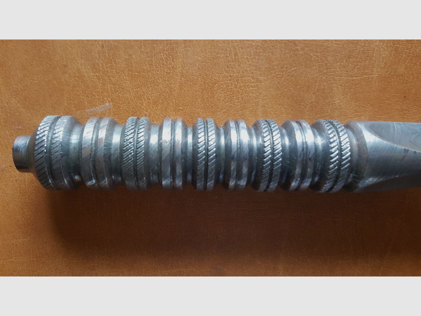 Messer zu verkaufen