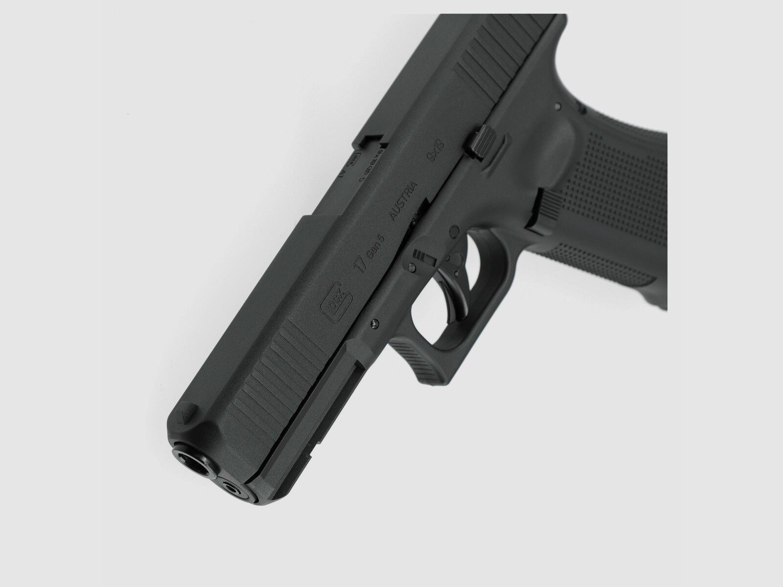 Glock 17 Gen5 - Deslizamiento de Metal, Co2 GBB - Negro - UMAREX
