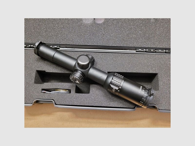 FALKE 1-8x24 TAC von Falke Germany mit Leuchtabsehen in 11 Stufen