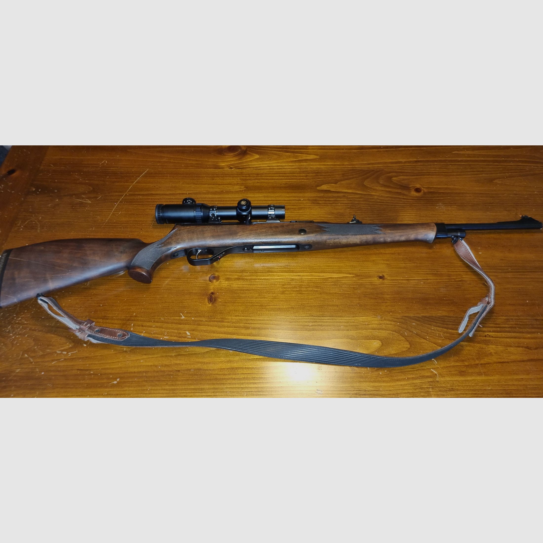 Self-loading rifle caliber .30-06