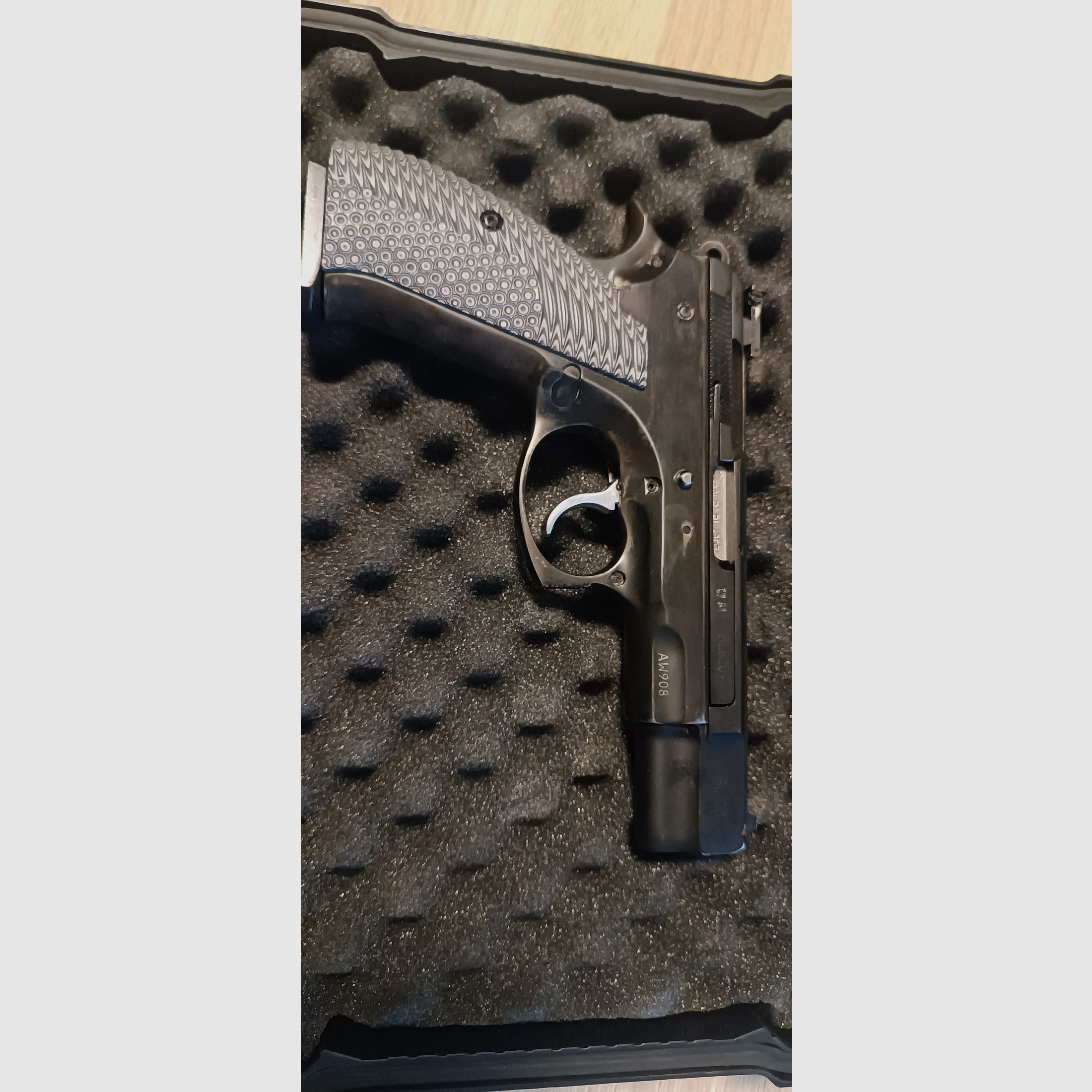 CZ 75B 9mm Luger mit Wechselsystem Kadet .22