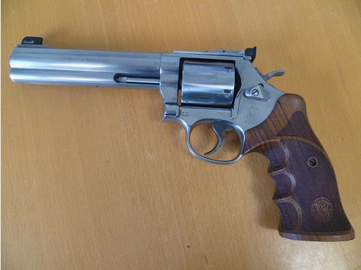 Revolver Smith & Wesson 686 Deluxe Match-Master .357 Magnum