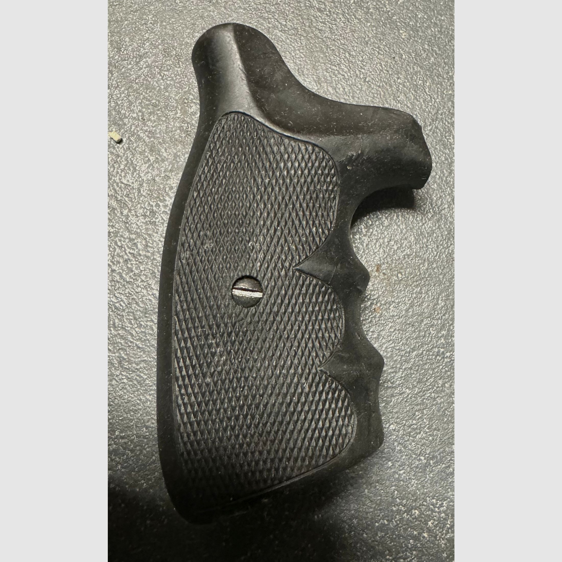 Empuñaduras de Onkel Mike para marco S&W Square Butt K/L