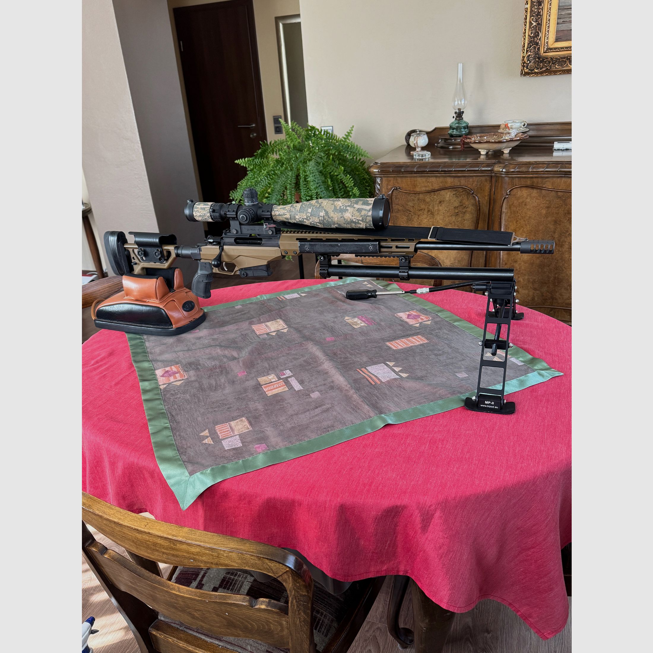 Tikka T3x Tac A1 carabine à répétition Coyote 6,5 Creedmoor + Delta Strike HD 5–50x56 configuration Long Range