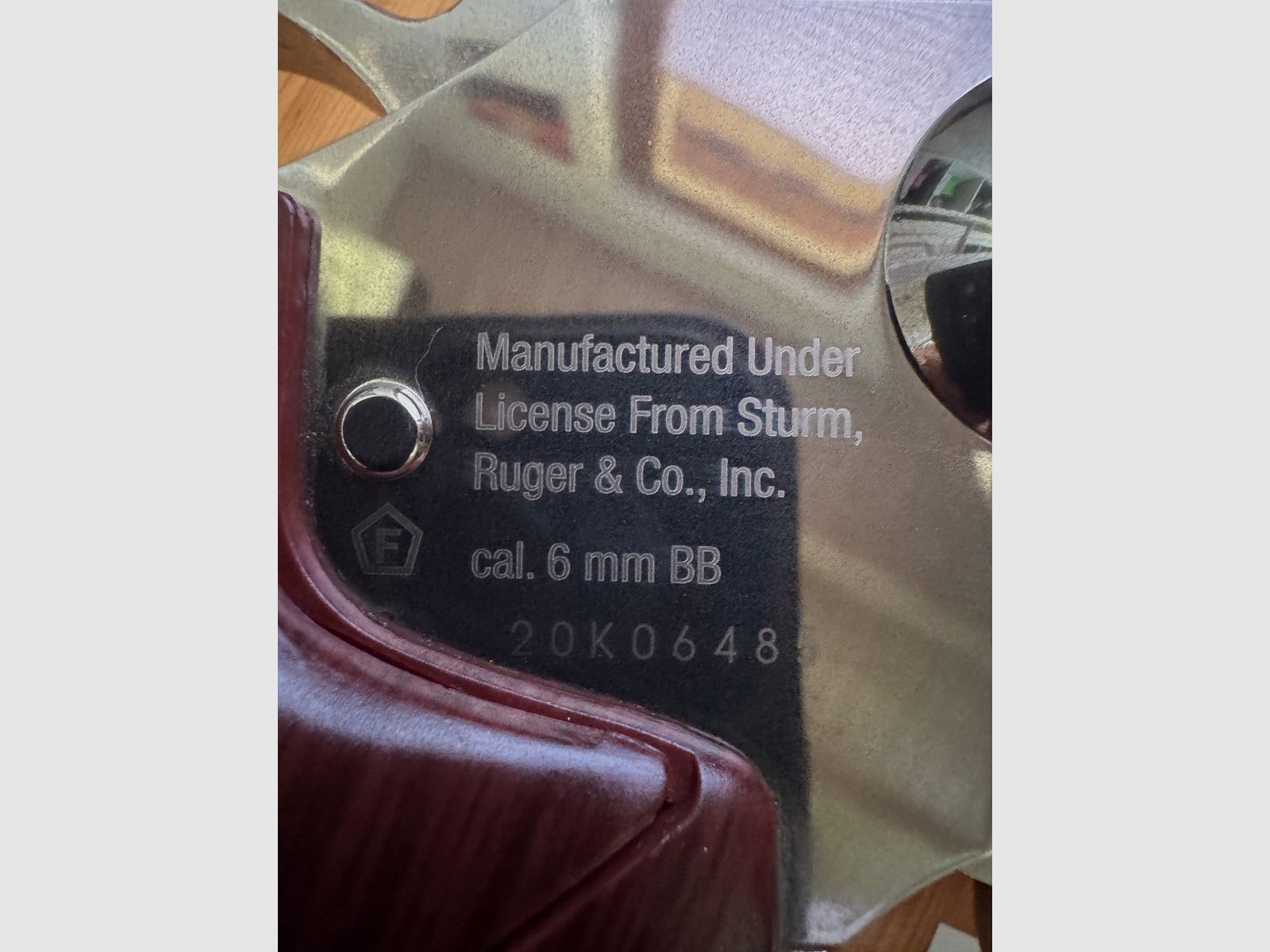 Ruger SuperHawk 8" 4J :)
