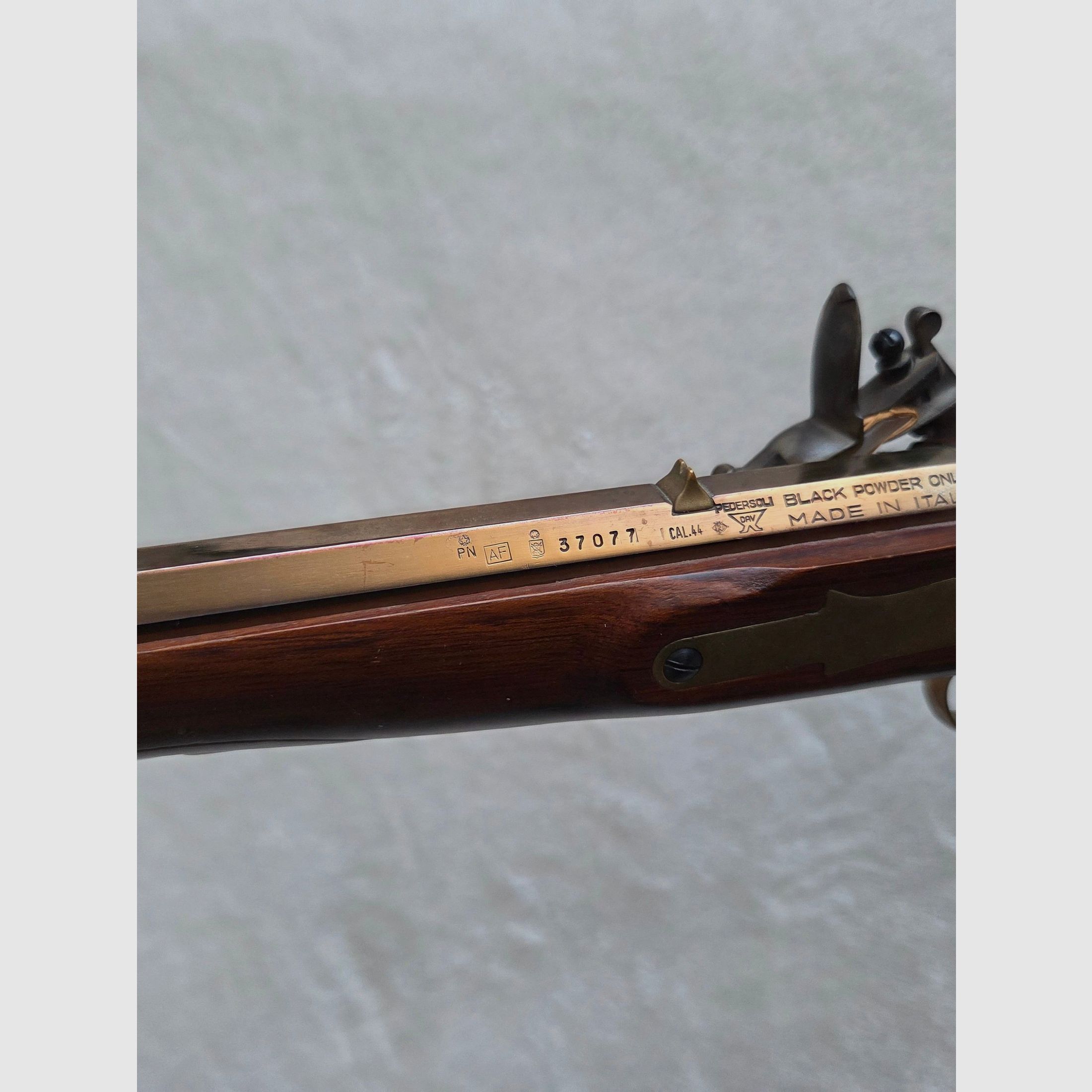 Pedersoli Flintlock Pistol Kentucky