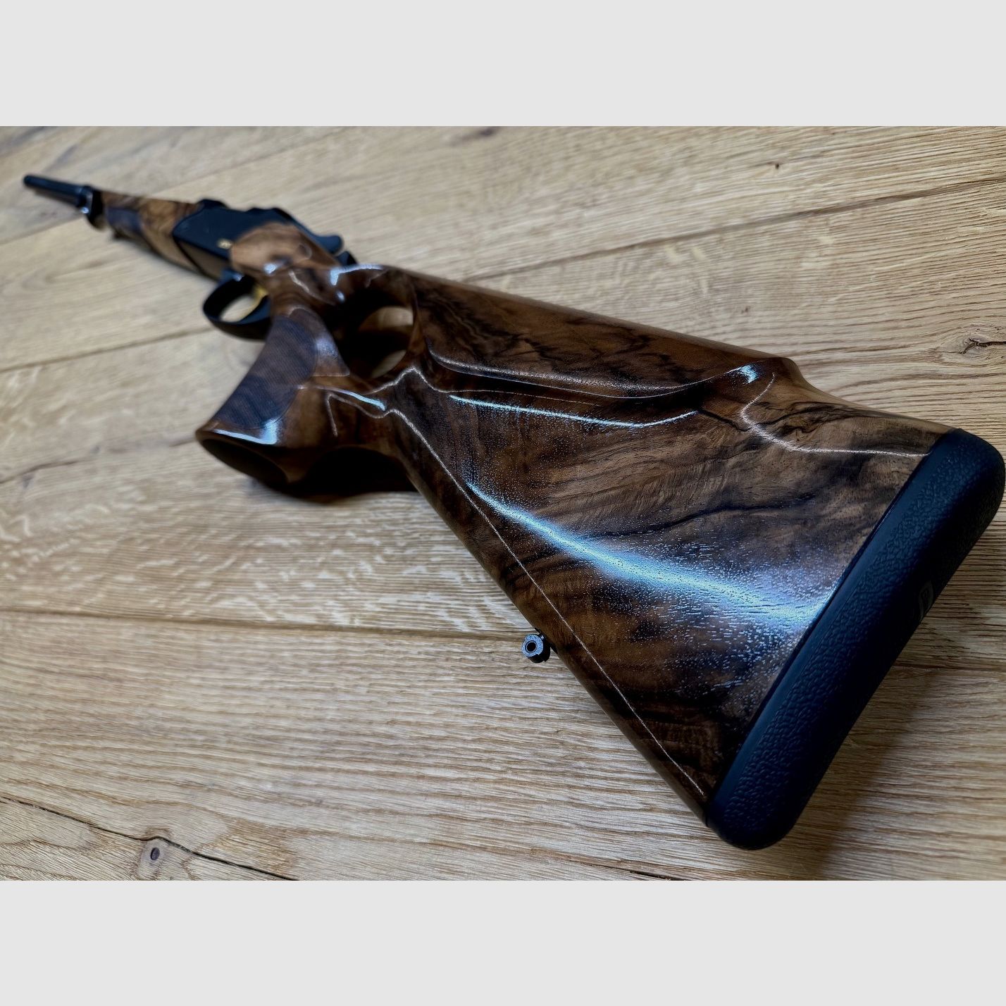 Blaser K95 Success / Wood class 6 / Cal. 6.5 Creedmoor / LL 52 cm / Gold elements / M15x1, image 6 of 9