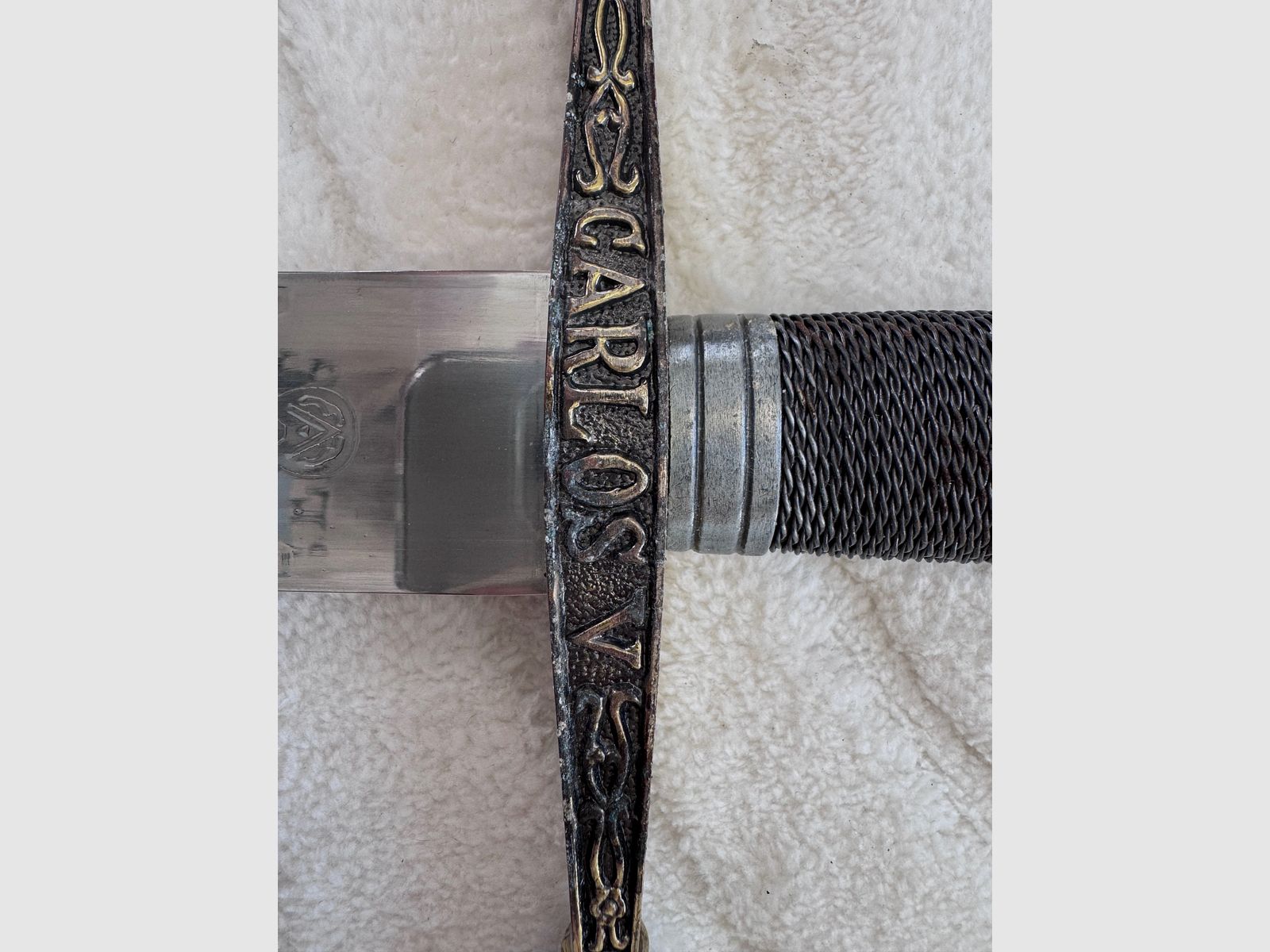 Zierschwert „Carlos V / Carolus Divus“ mit Scheide