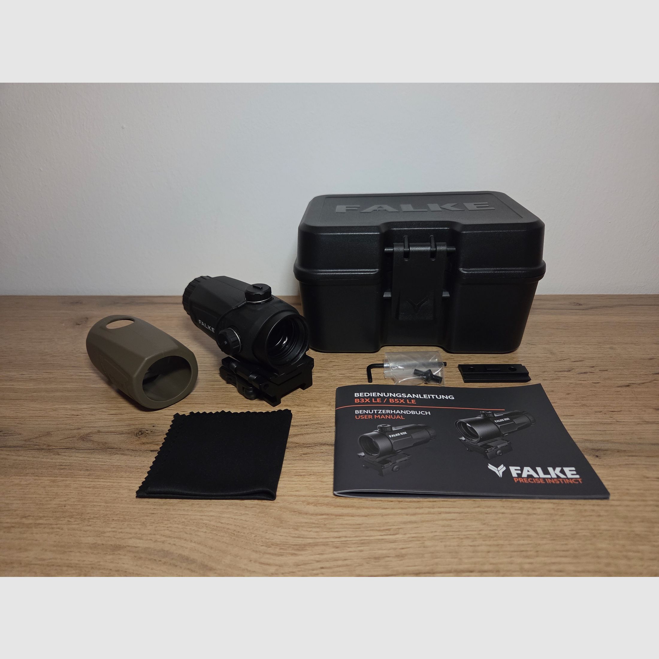 Falke Magnifier B3X LE FlipUp Montage 3 fach Vergrößerungsmodul