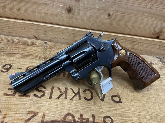 Revolver Taurus Brasil Mod. 689, Kal..357Mag. 4Zoll, 6 Schuss Trommel!!!