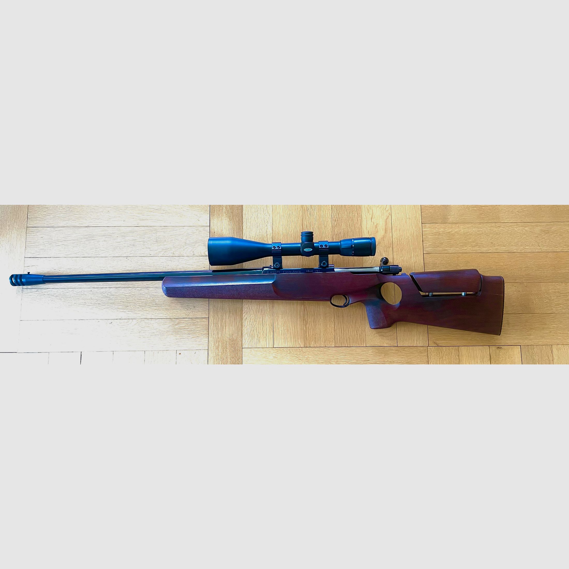 Kongsberg 393 met ZF Weaver 5-25x56mm scope