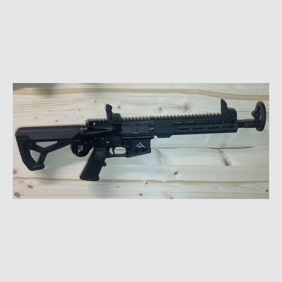 ALPEN ARMS STG15C, cal. .223 Rem, AR15-style, 10.5" barrel semi-automatic rifle in AR15 style with short 10.5" barrel incl. ZF Firefield Rapidstrike 1-6x24