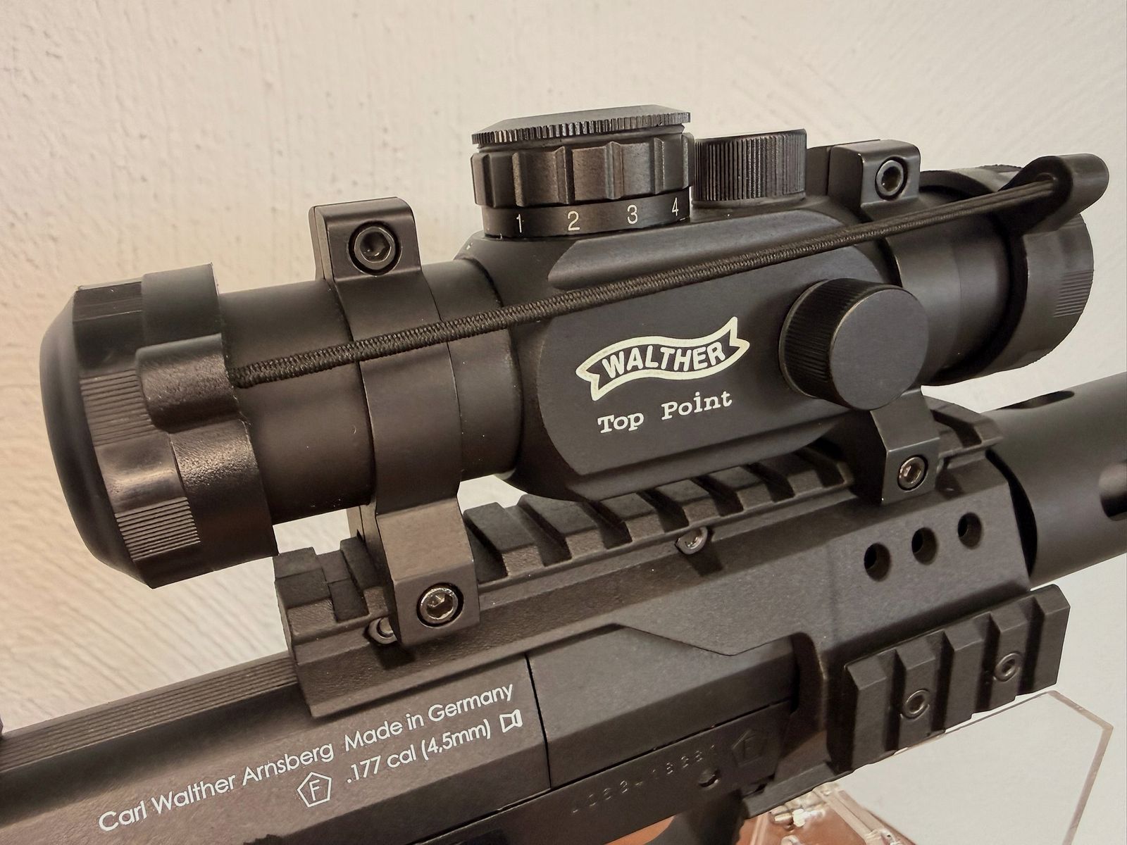 Pistola CO2 Walther NightHawk