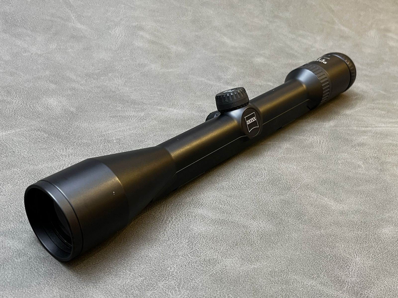 Zeiss Diavari VM 5-15x42 T* mit Schiene