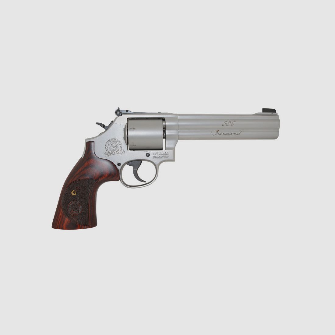 Smith & Wesson M686 International 6"