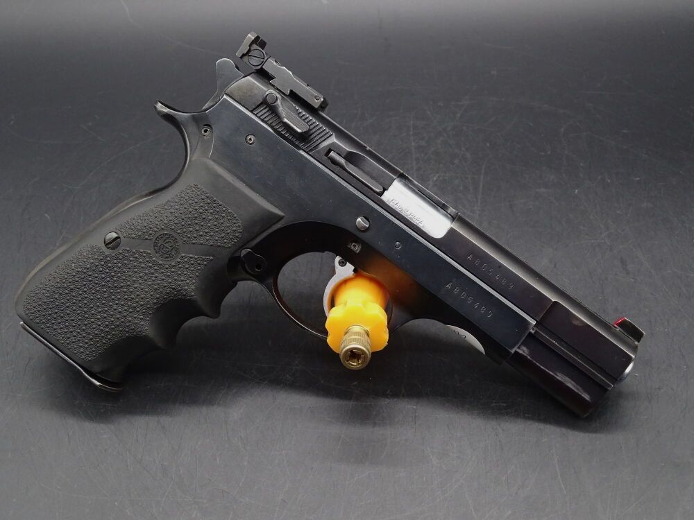 Tanfoglio TA90 caliber 9mm Luger with LPA sight TA 90, image 3 of 3