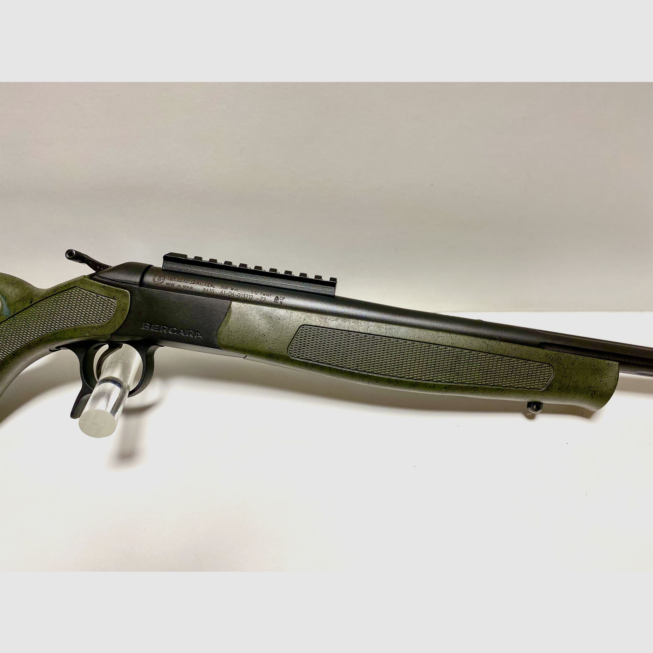 BERGARA BA13 TD TH Thumbhole VERDE - Waffen Friedrichs