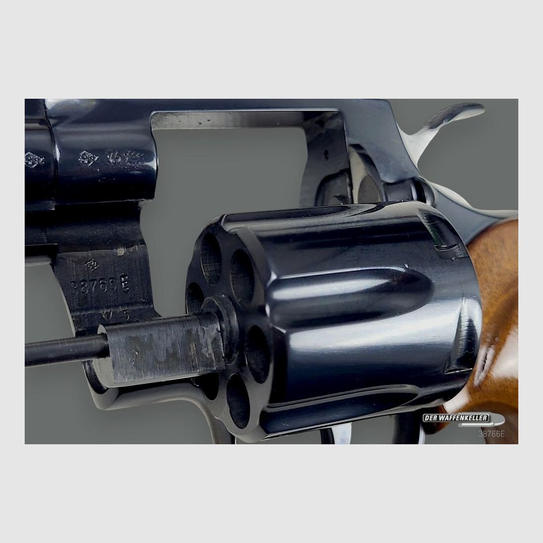 Colt Python, Bild 5 von 8