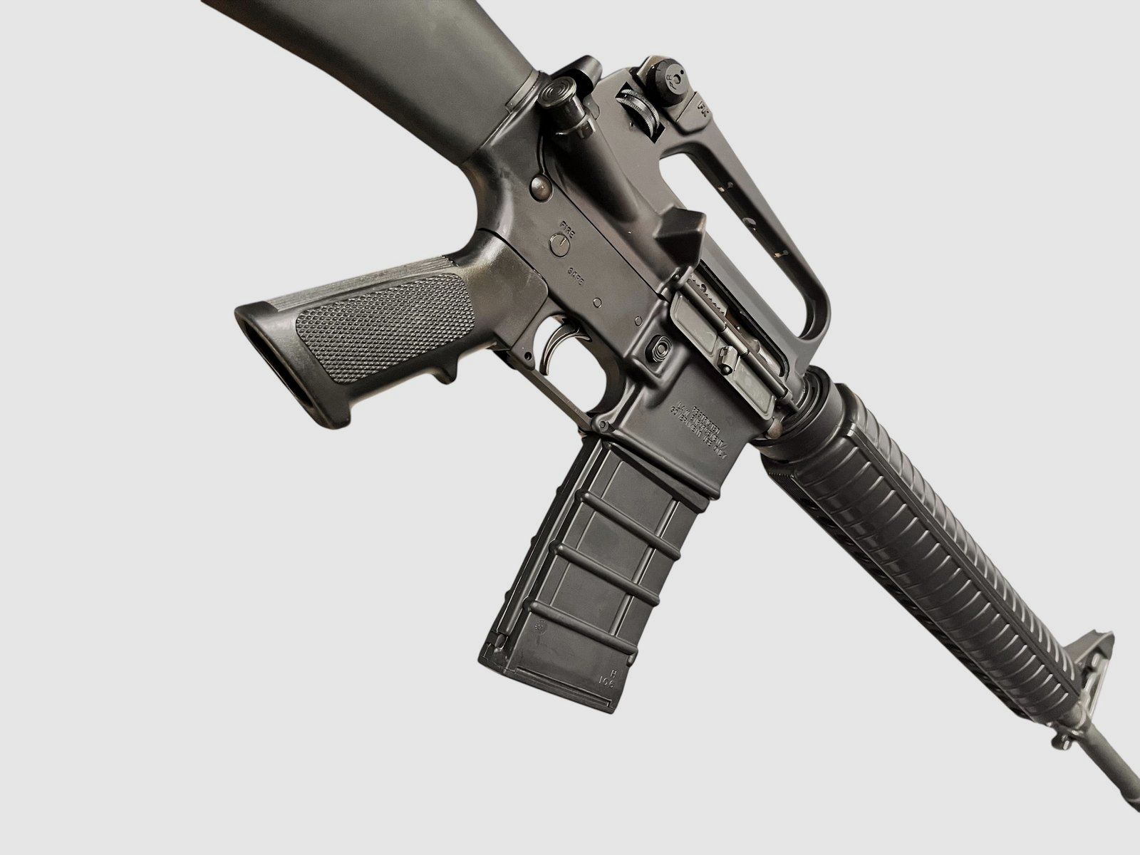 Bushmaster XM15-E2S .223 te koop | AR-15-klassieker, afbeelding 4 van 7