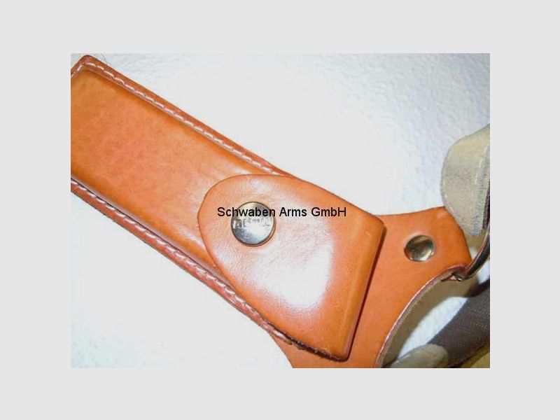 AKAH Polizeiholster, Schulterhalfter der Firma AKAH für Pistole SIG SAUER P6 und P225, verschiedene Stellungs- Holster