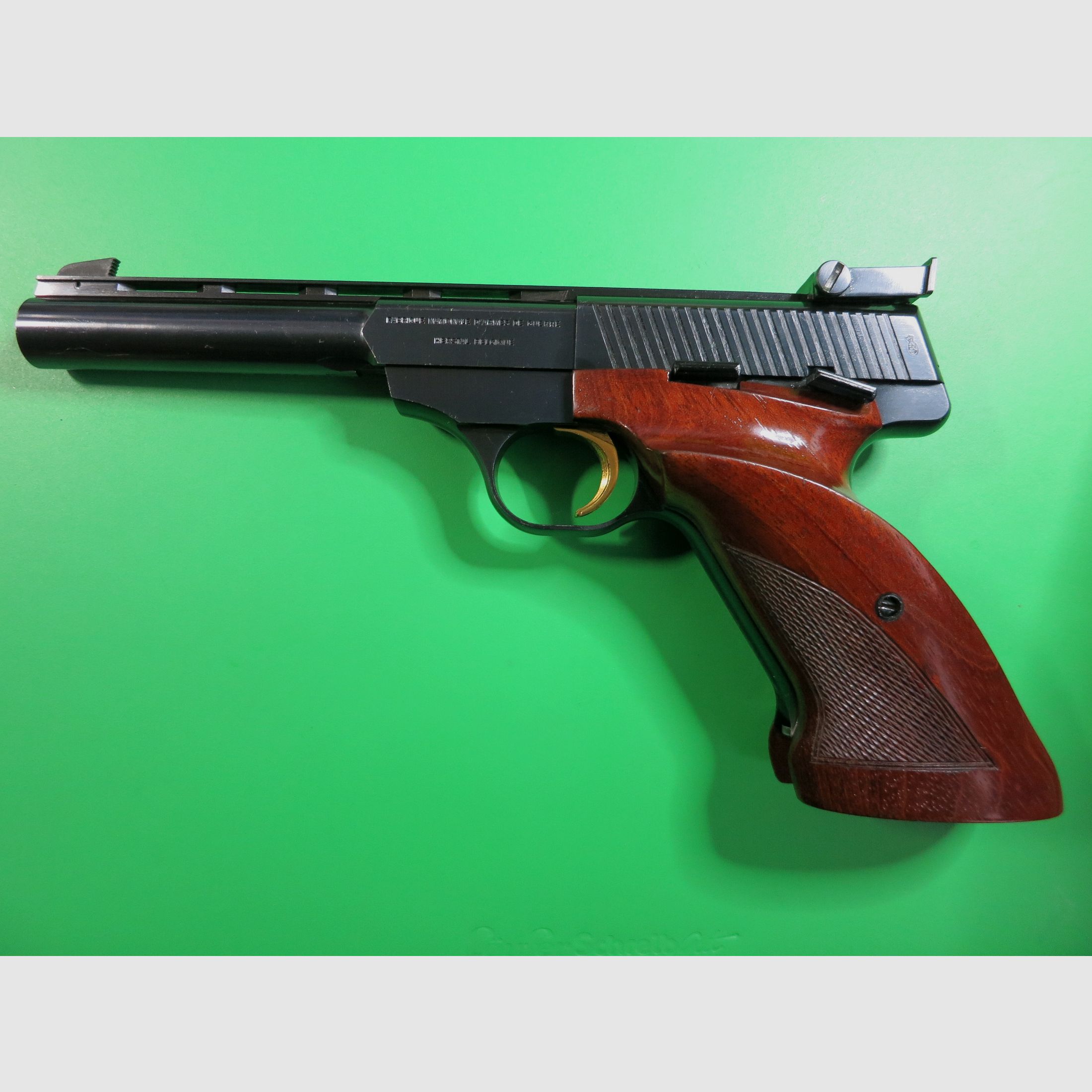 FN Herstal Browning KK Zelfladende Pistool 150, .22lfB Sportpistool     #63