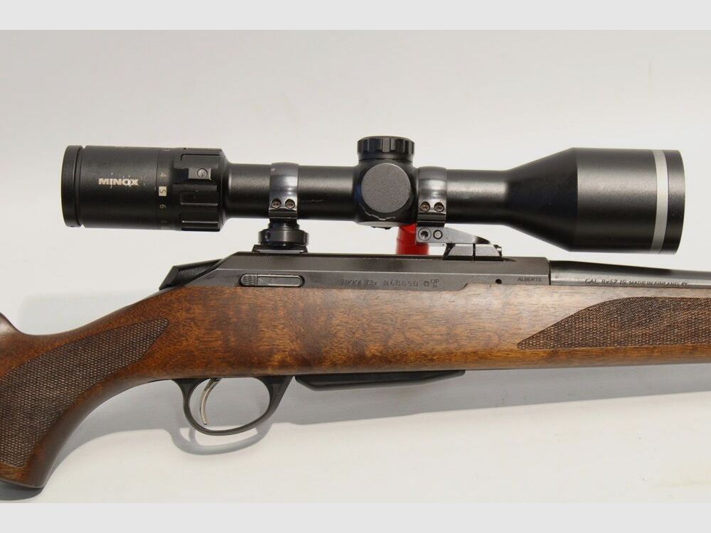 Tikka T3x Hunter left with Minox ZX5i 2-10x50