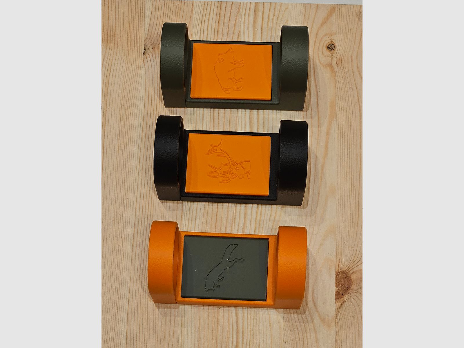 Mounting bracket for silencer, magnetic free color and design selection