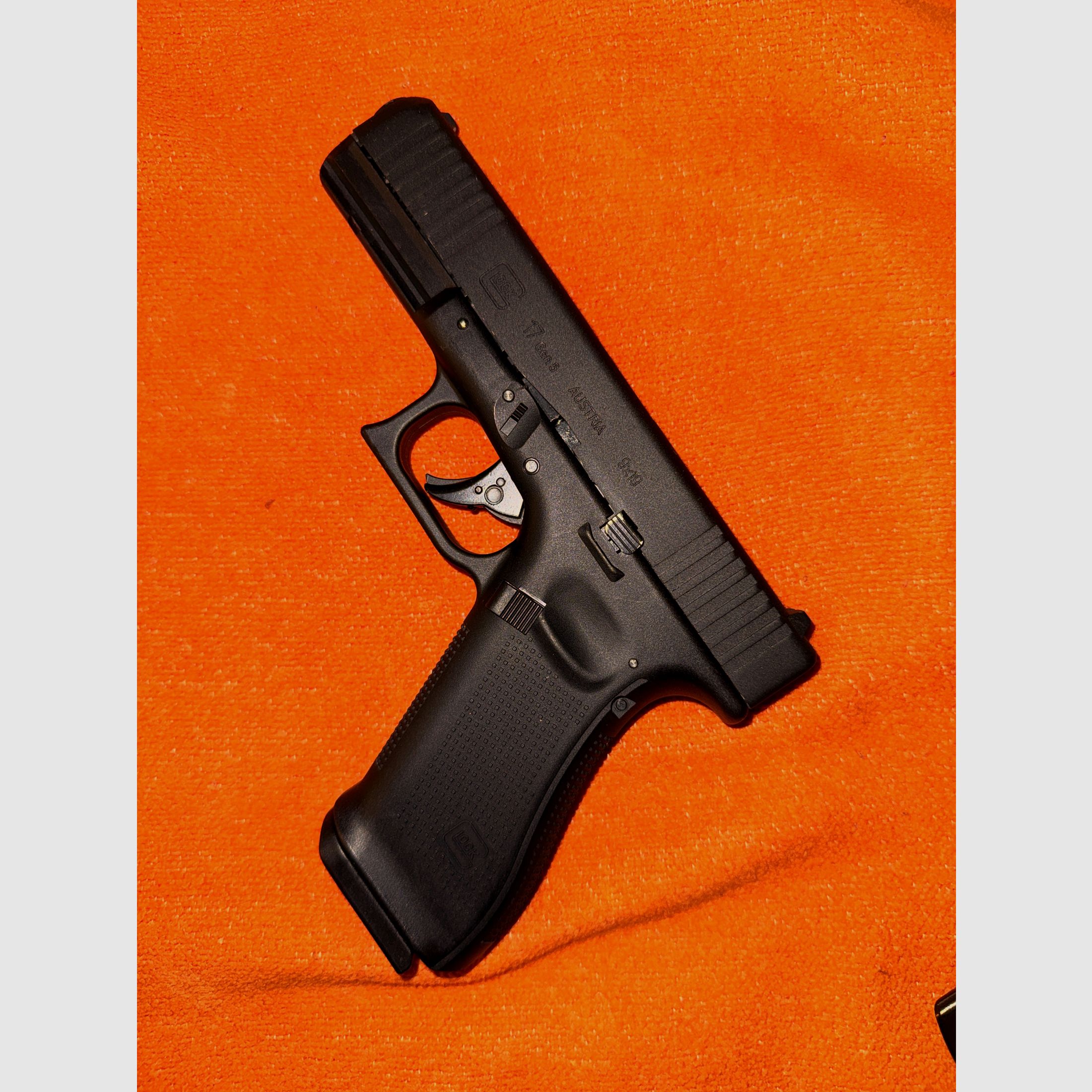 Glock 17 gen 5 airsoft, immagine 4 di 4