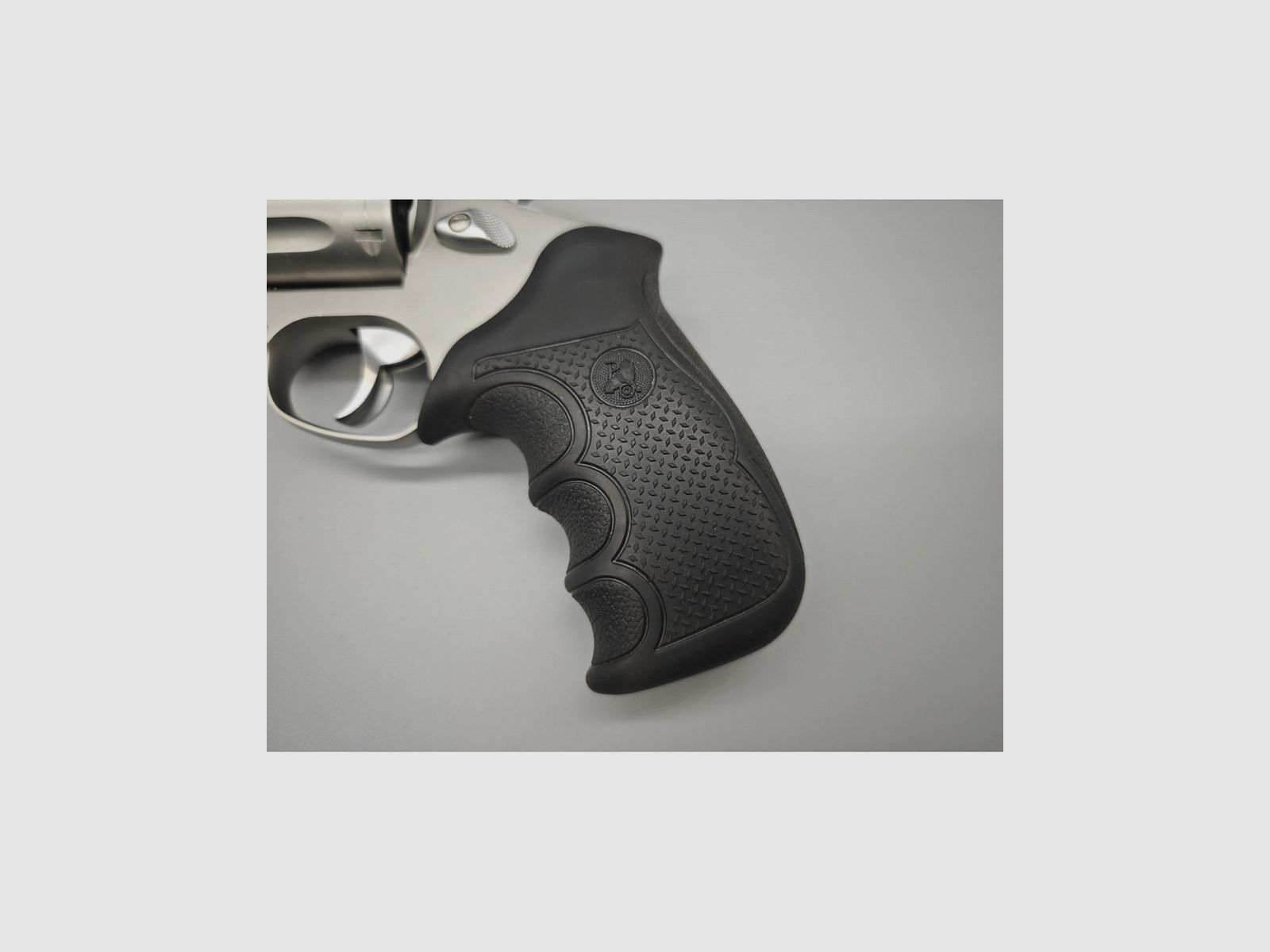 TAURUS Tracker Kal. 22 Mag, Bild 4 von 5