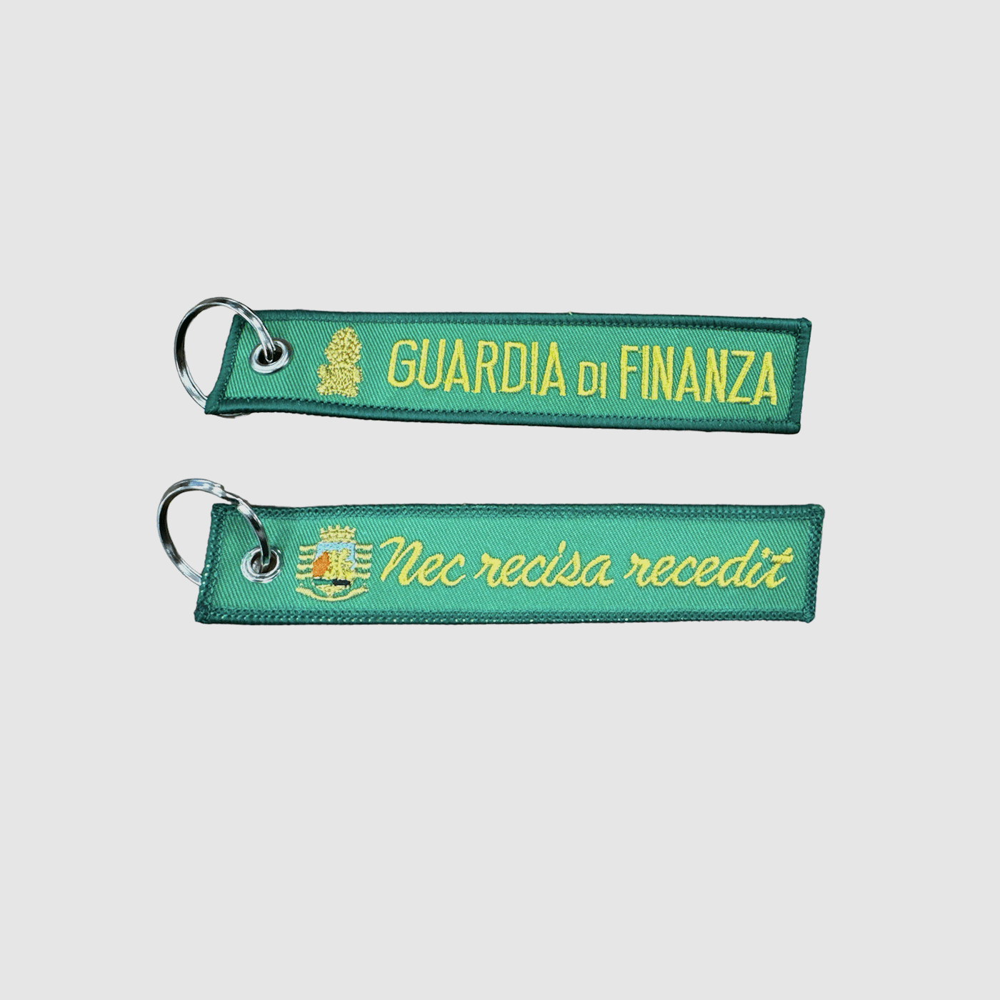 Bestickter Schlüsselanhänger Guardia di Finanza „Nec Recisa Recedit“