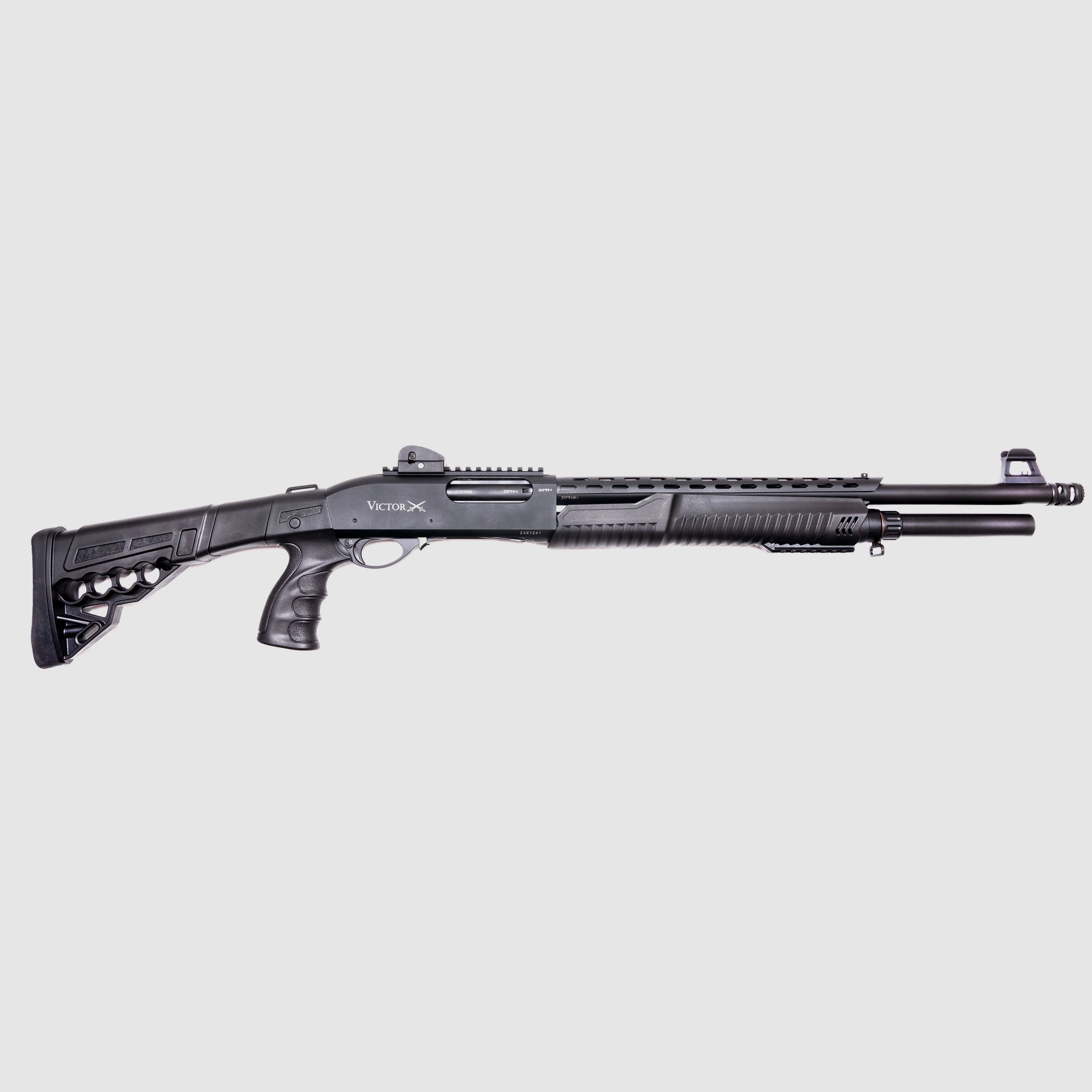 Huglu Victor P-Tac Tactical, Kal. 12/76, 51cm/20" Vorderschaftrepetierflinte Stahlschrotbeschuss