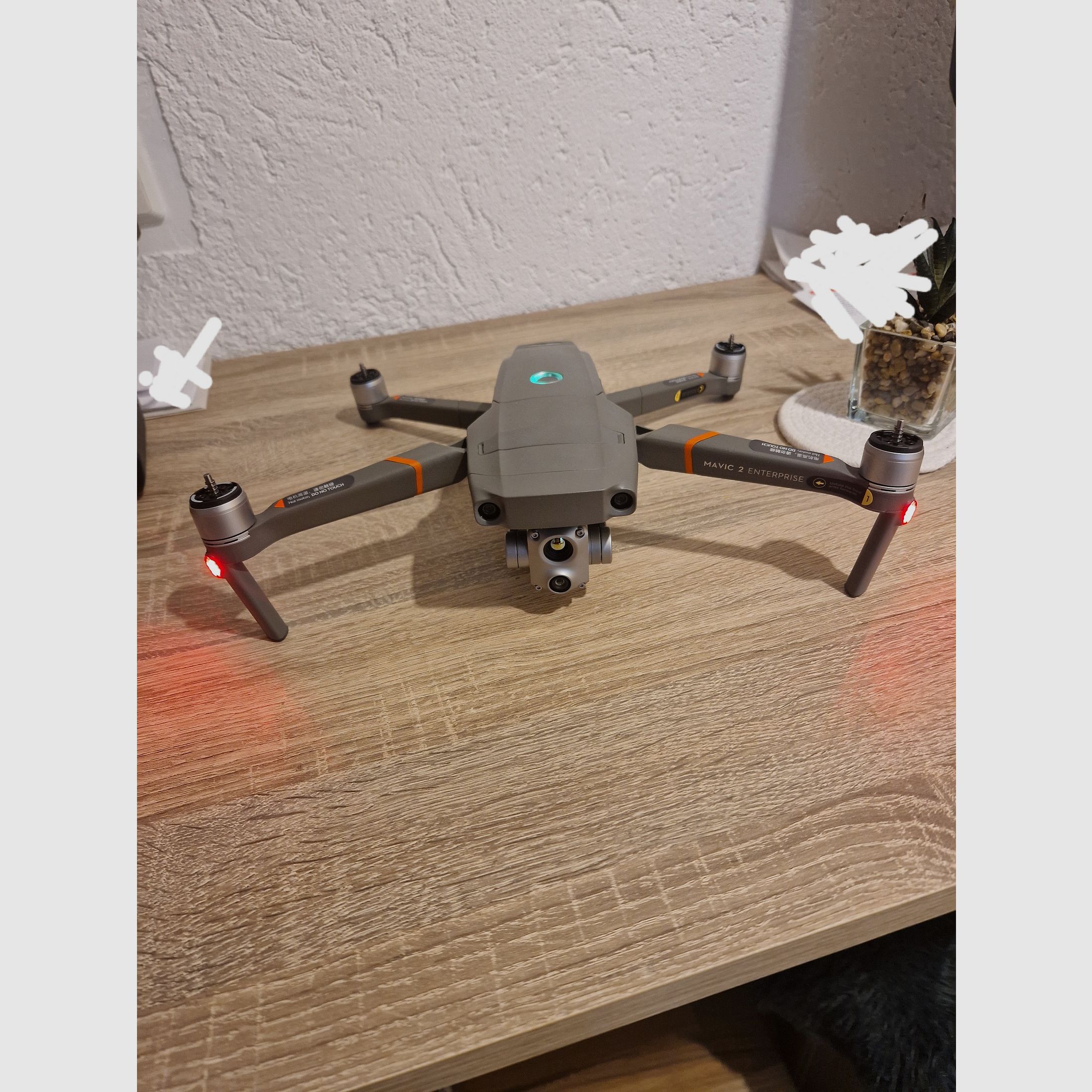 NUOVO DJI Mavic 2 Enterprise Advanced termografia 640 tempo di volo totale del dispositivo due ore entrambe le batterie hanno solo 4 cicli di carica.